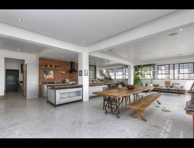 2 BEDROOM APARTMENT FOR SALE IN MABONENG